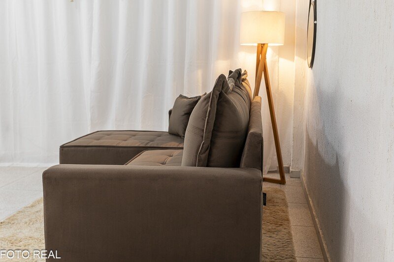 Sofá 3 Lug. Milão C/Chaise Lado Direito Veludo Marrom 815 Larg. 2.30m - Molas Ensacadas - Imagem 6